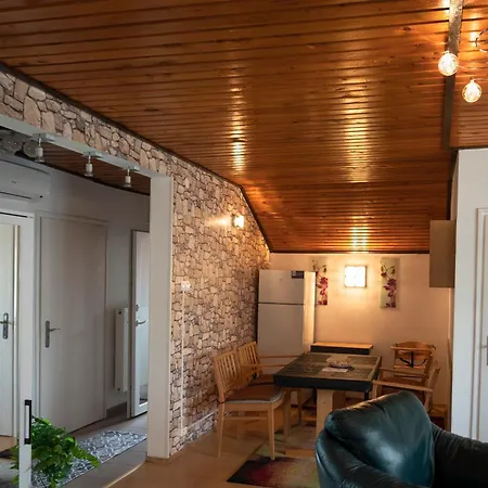 Dózsa Apartamento *