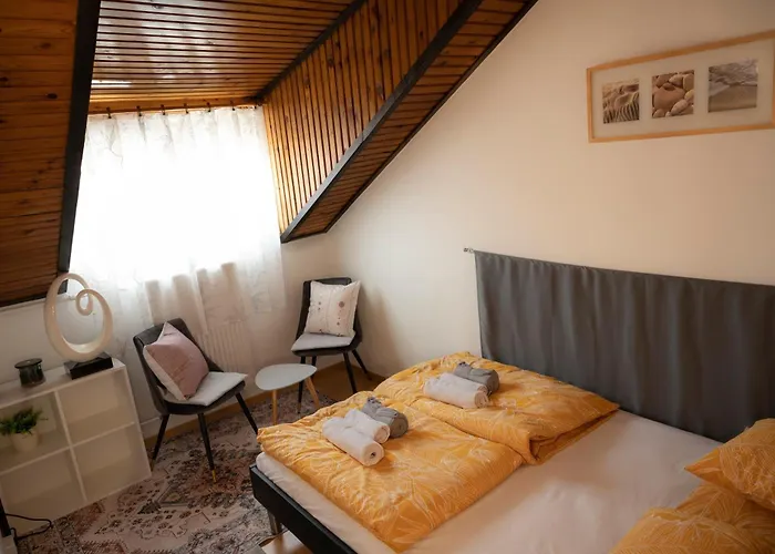 Dozsa Apartament *